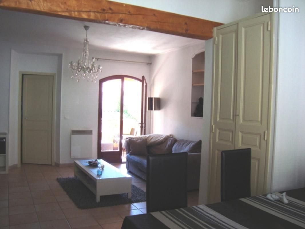 Appartement à louer, 61m², Cadolive