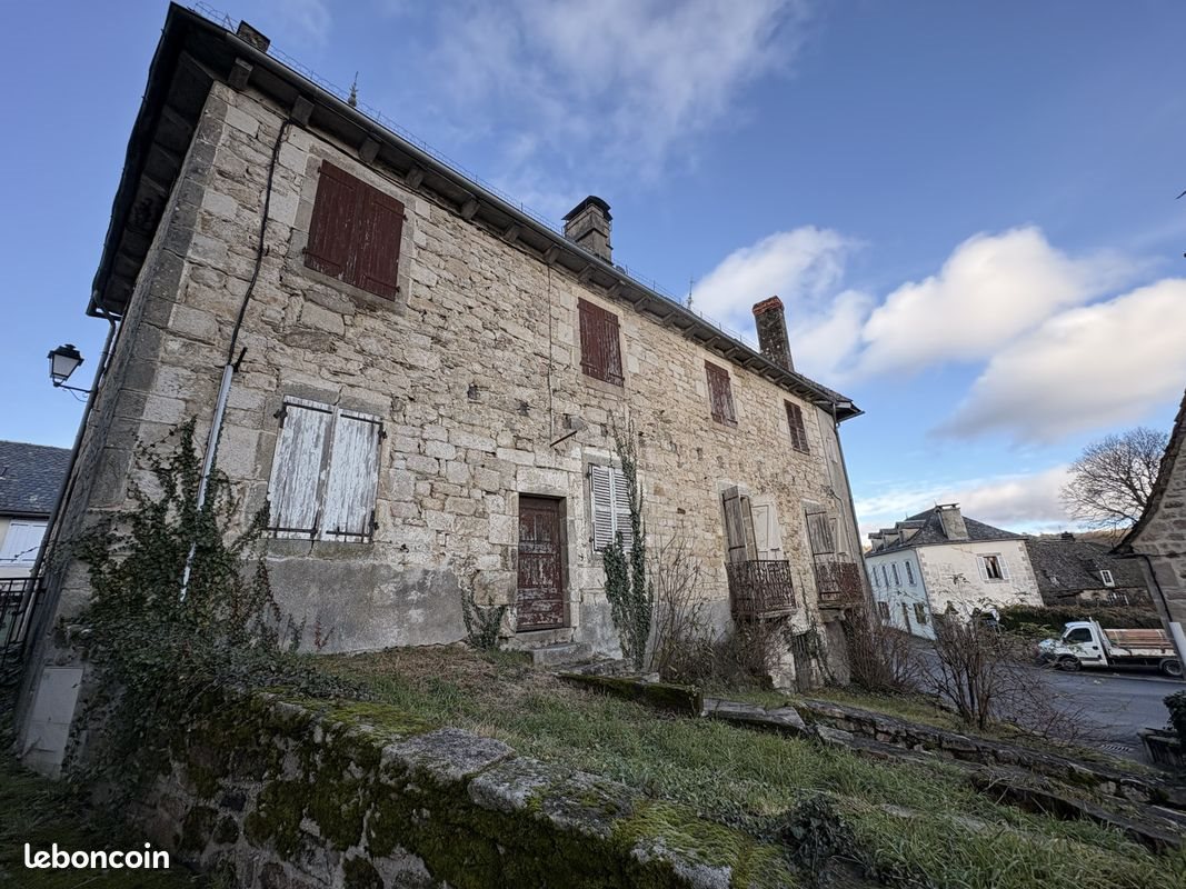 Maison à vendre, 223m², Sexcles