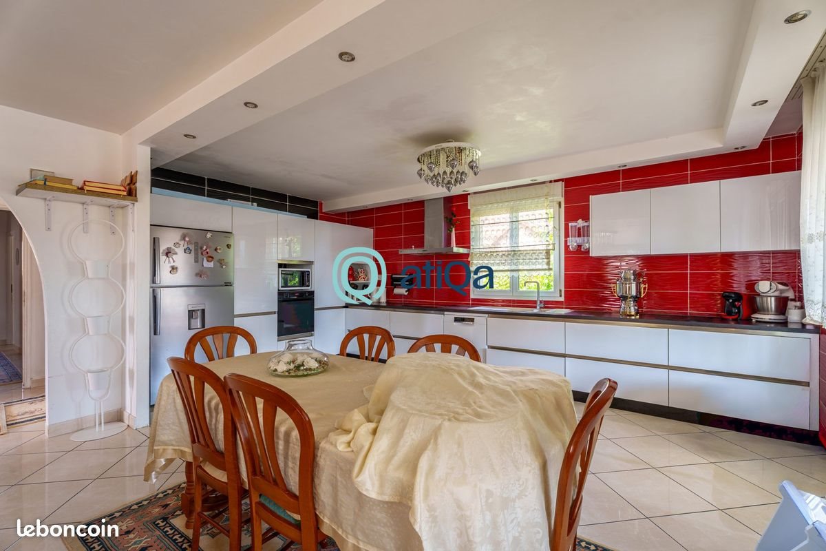 Maison à vendre, 143m², Crissey