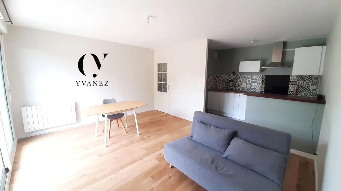 Appartement à louer, 44m², Châteaugiron