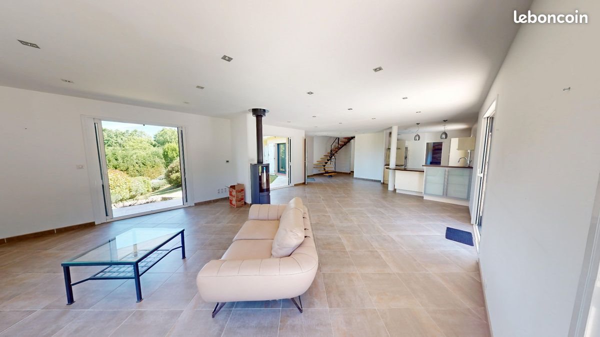 Maison à vendre, 181m², Auriac-sur-Vendinelle