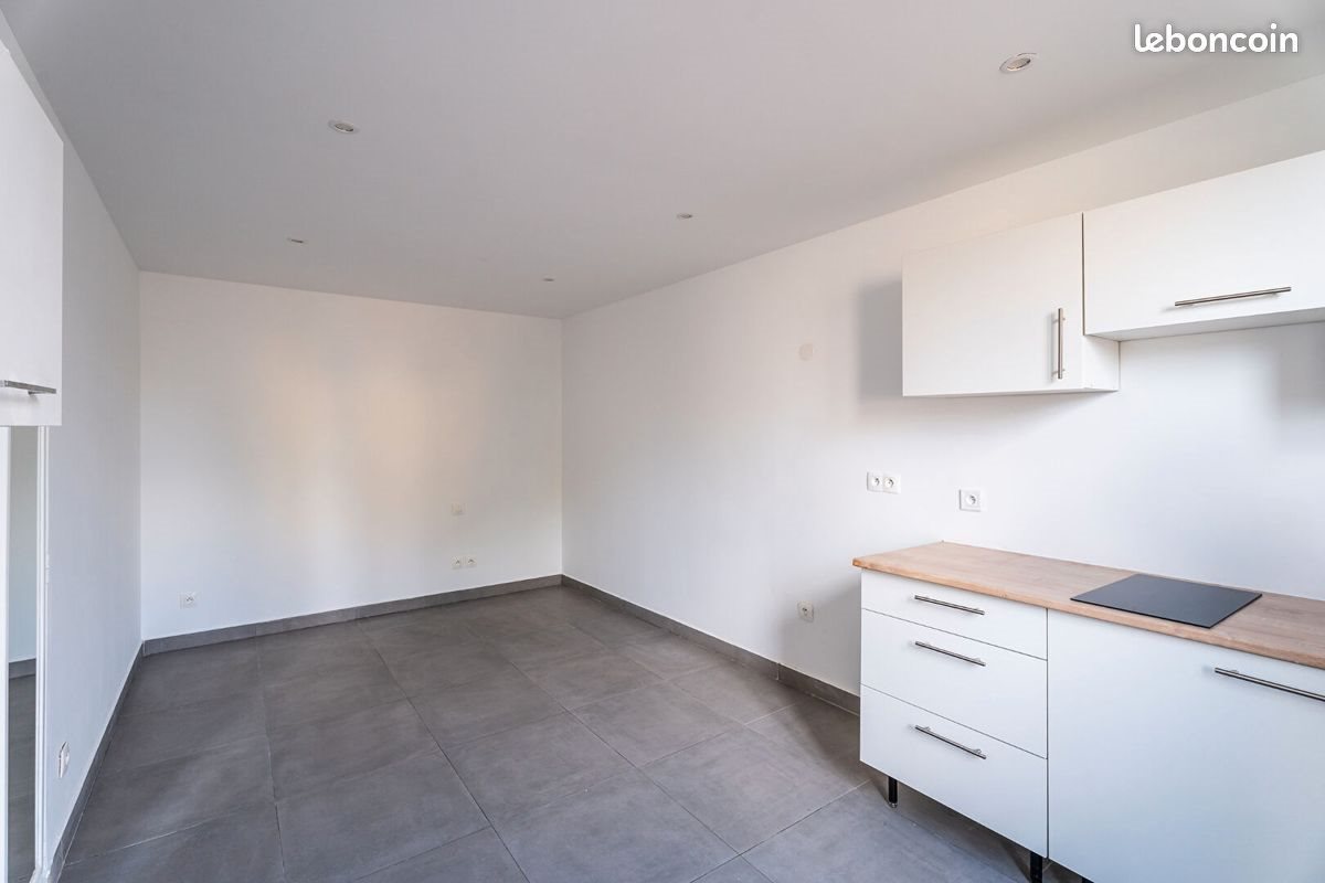 Appartement à louer, 19m², Aubervilliers