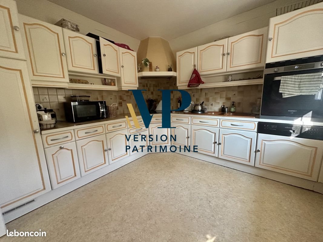 Maison à louer, 100m², Naves