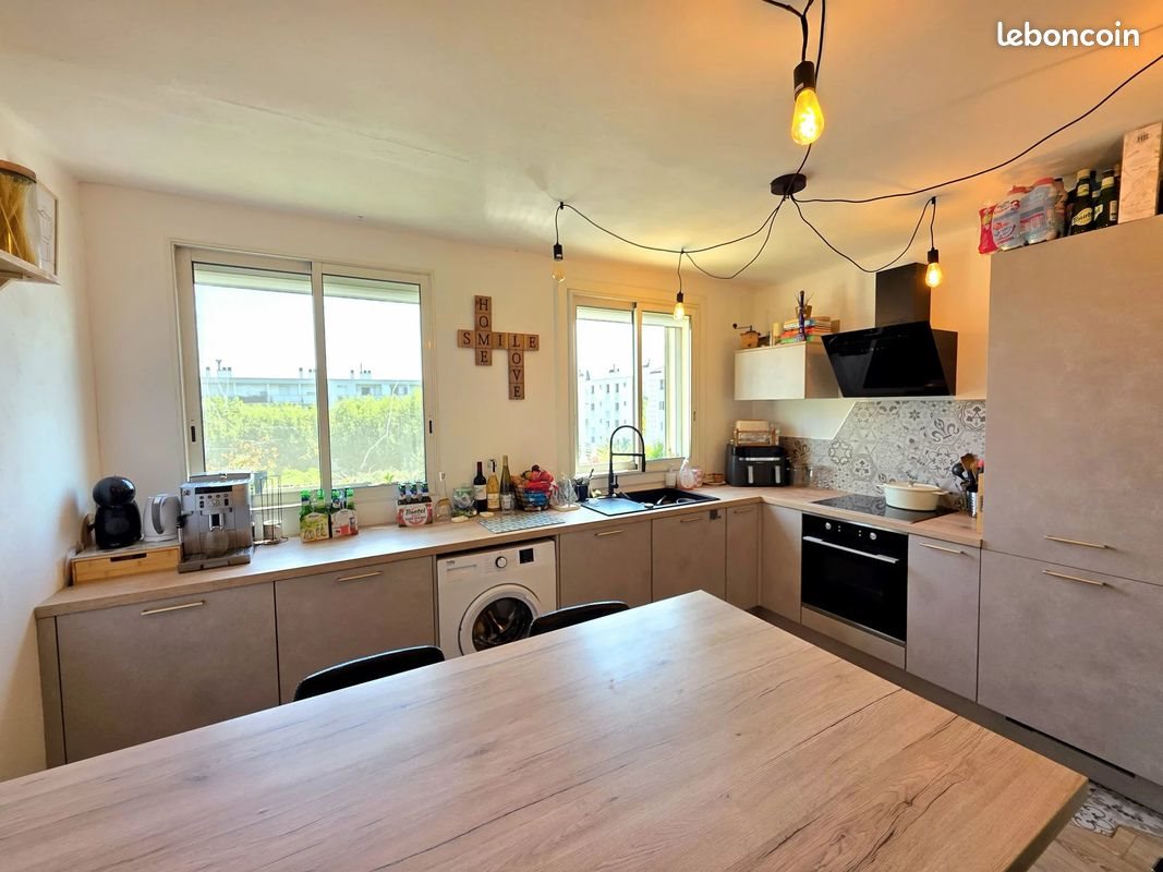 Appartement à louer, 56m², Martigues