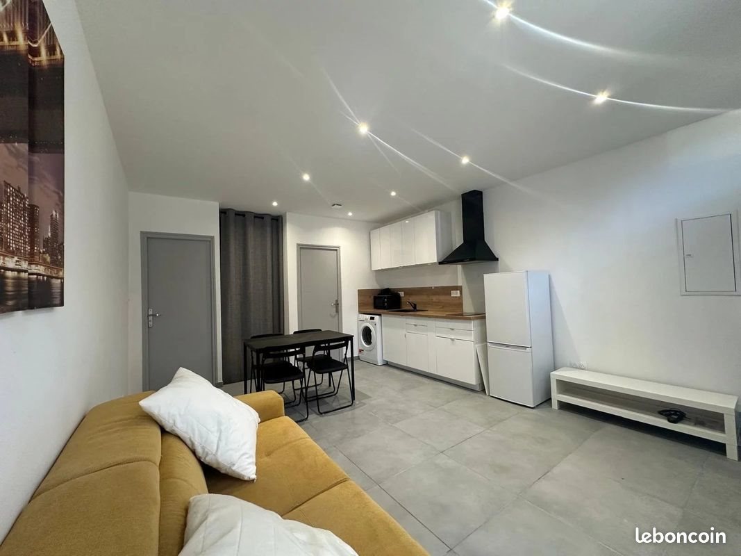 Appartement à louer, 25m², Martigues