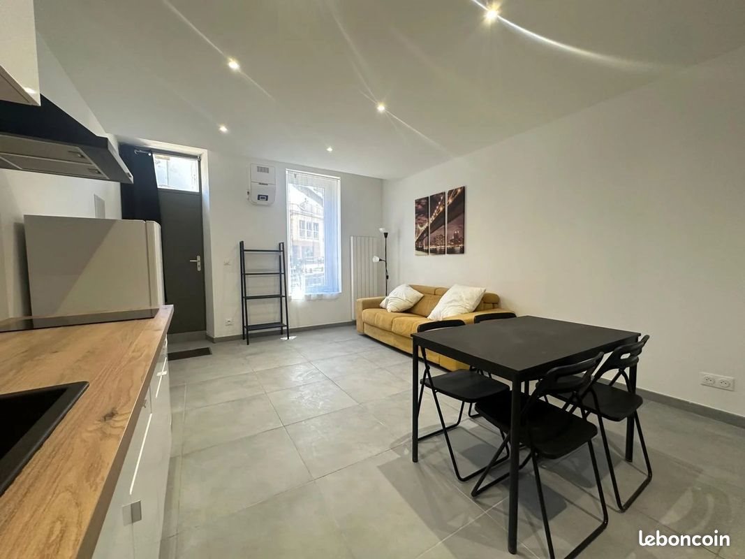 Appartement à louer, 25m², Martigues