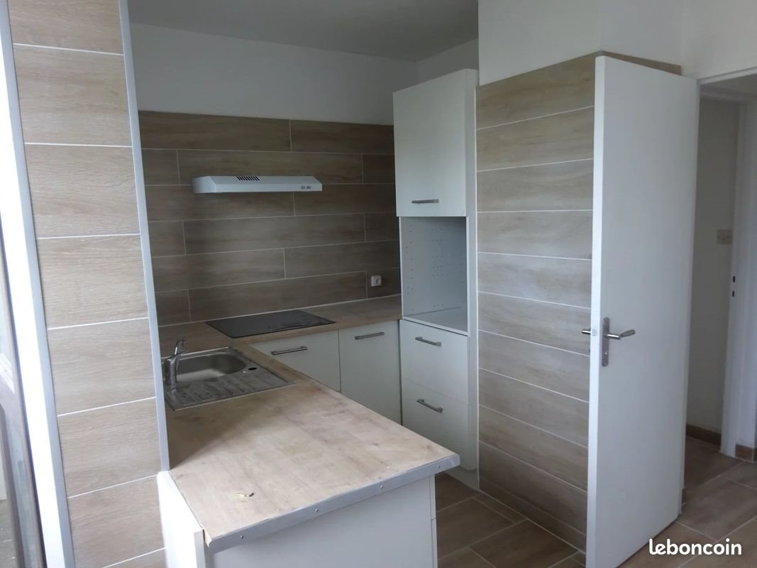 Appartement à louer, 77m², Martigues