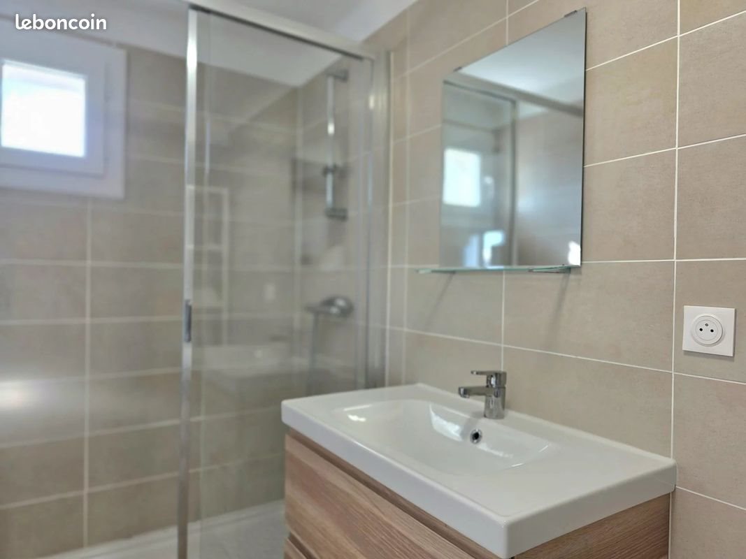 Appartement à louer, 25m², Martigues