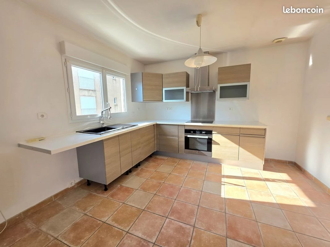 Appartement à louer, 102m², Martigues