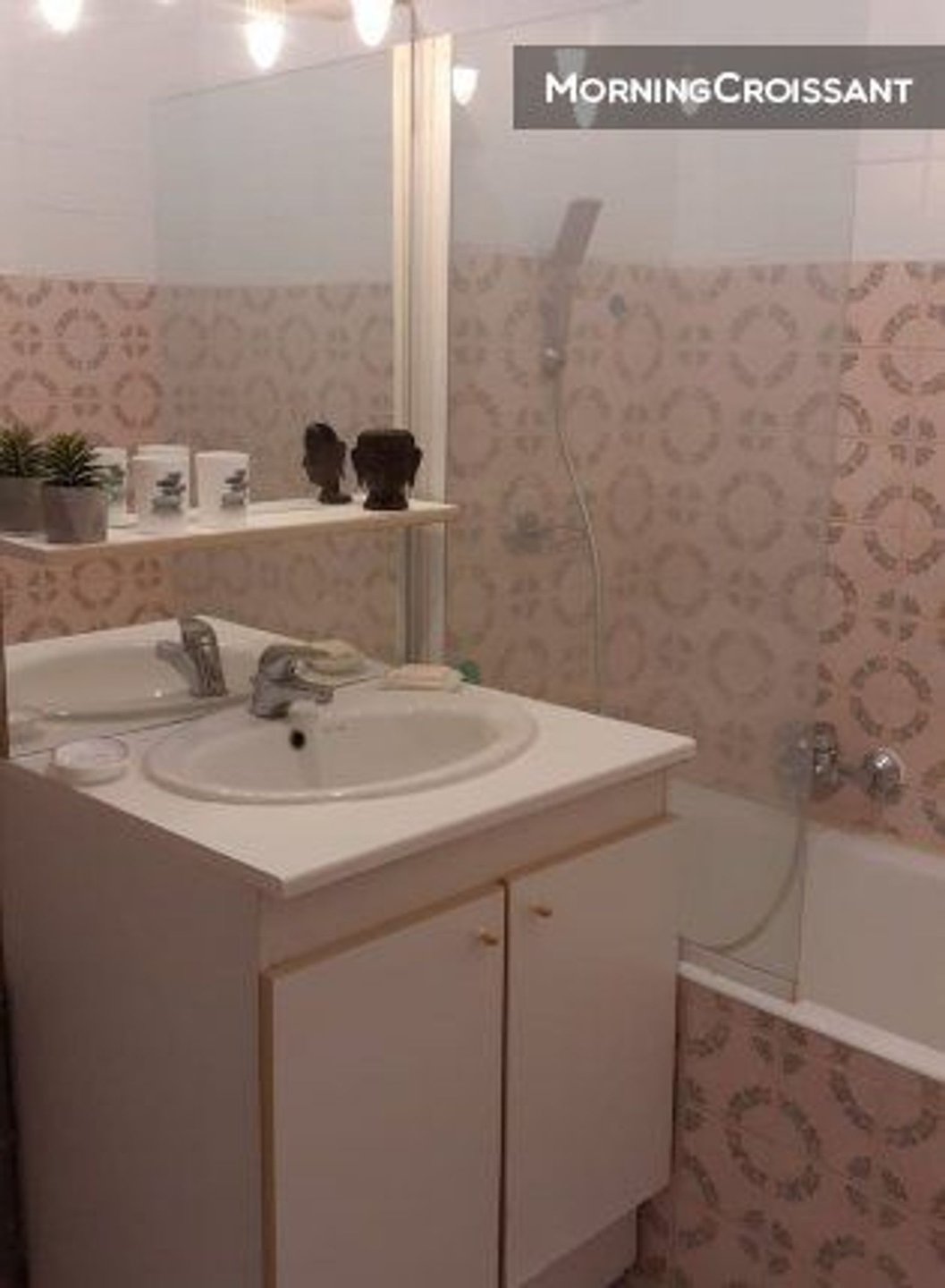 Appartement à louer, 24m², Antibes