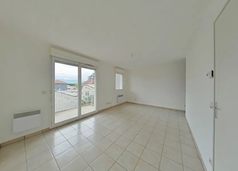 Appartement à louer, 41m², Romans-sur-Isère