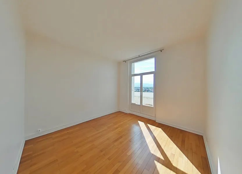 Appartement à louer, 53m², Romans-sur-Isère
