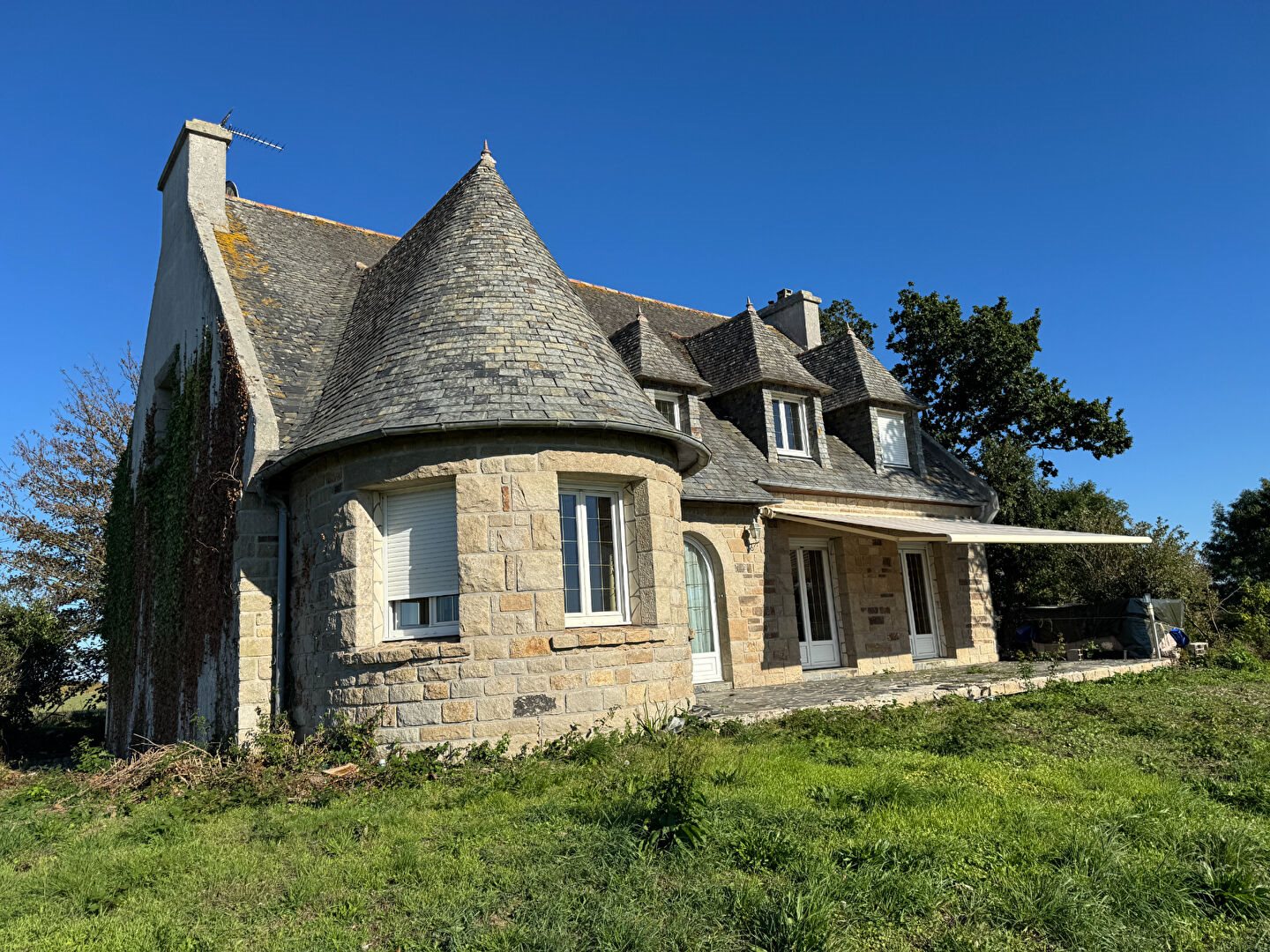 Maison à vendre, 185m², Plouvorn