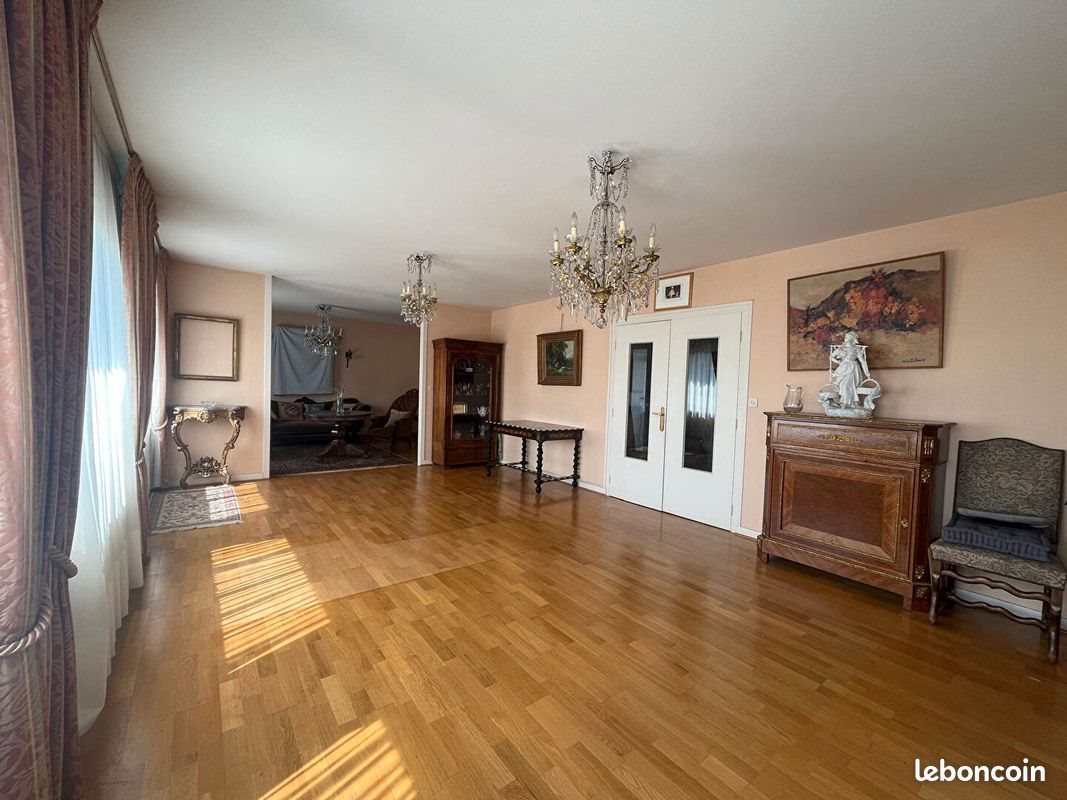 Appartement à vendre, 134m², Landivisiau