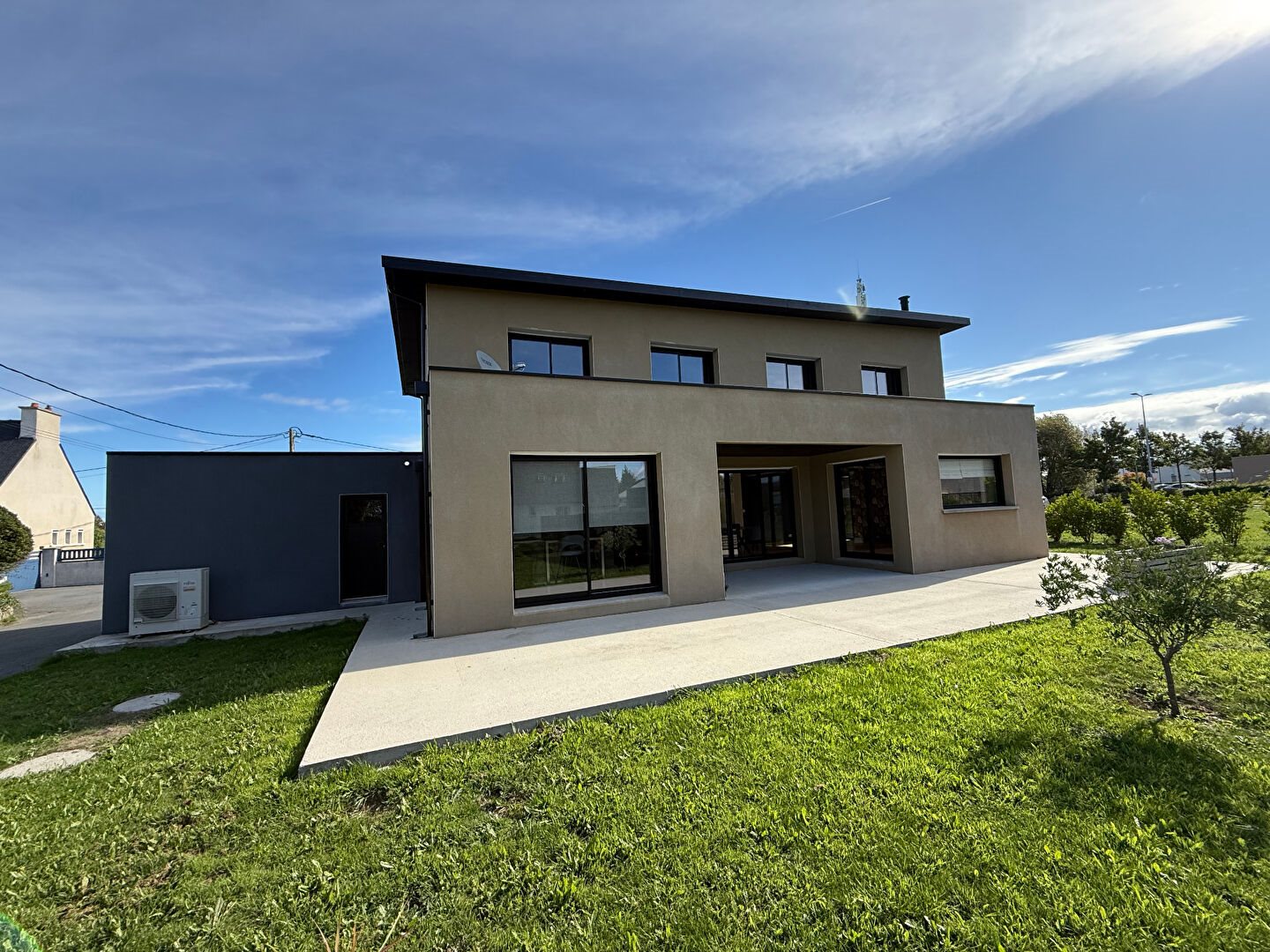 Maison à vendre, 238m², Carantec