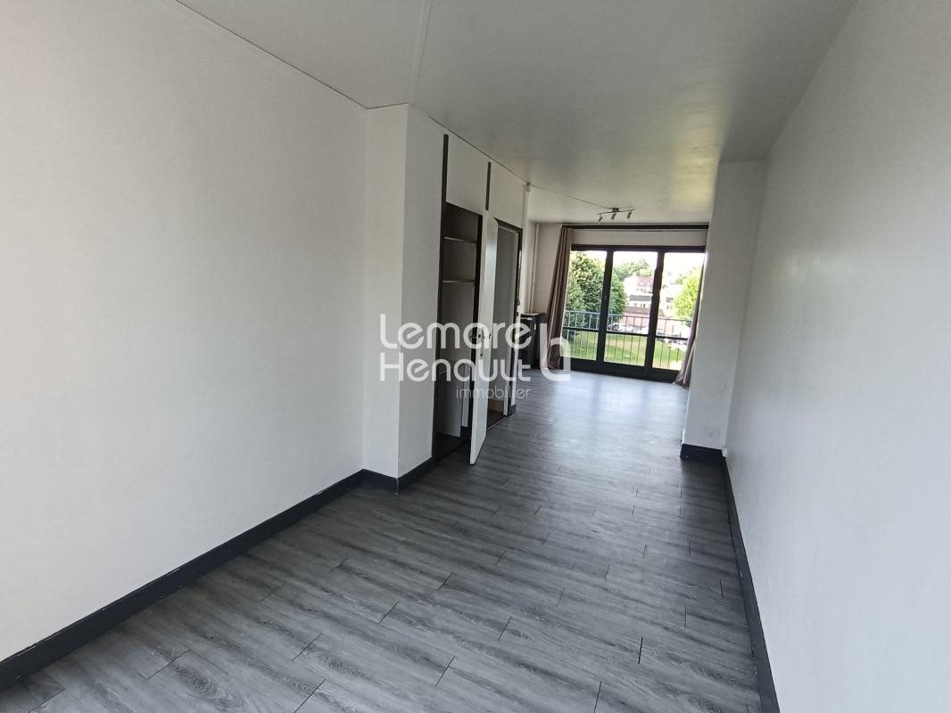Appartement à louer, 45m², Dreux