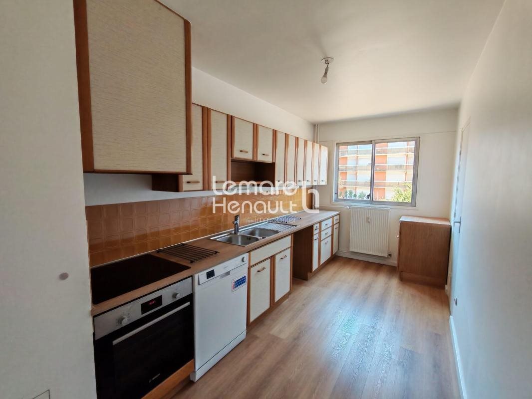Appartement à louer, 68m², Dreux