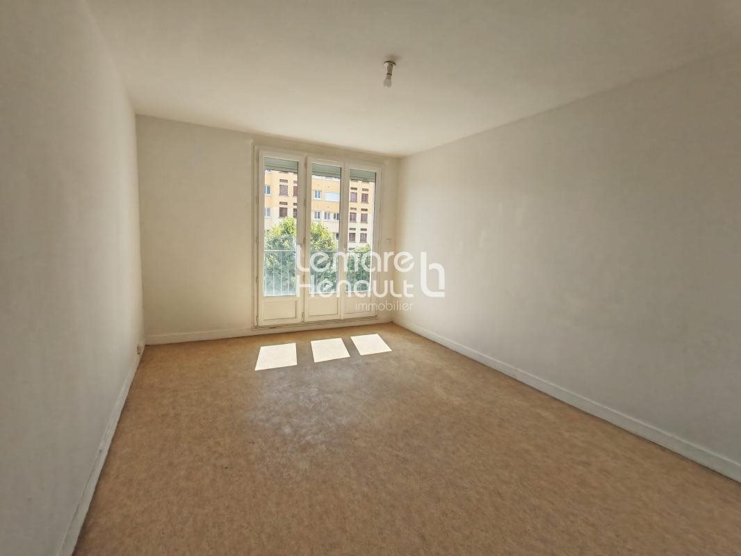 Appartement à louer, 45m², Dreux