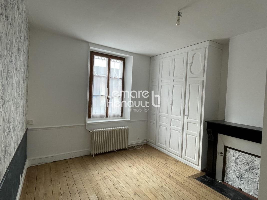 Maison à louer, 99m², Bû