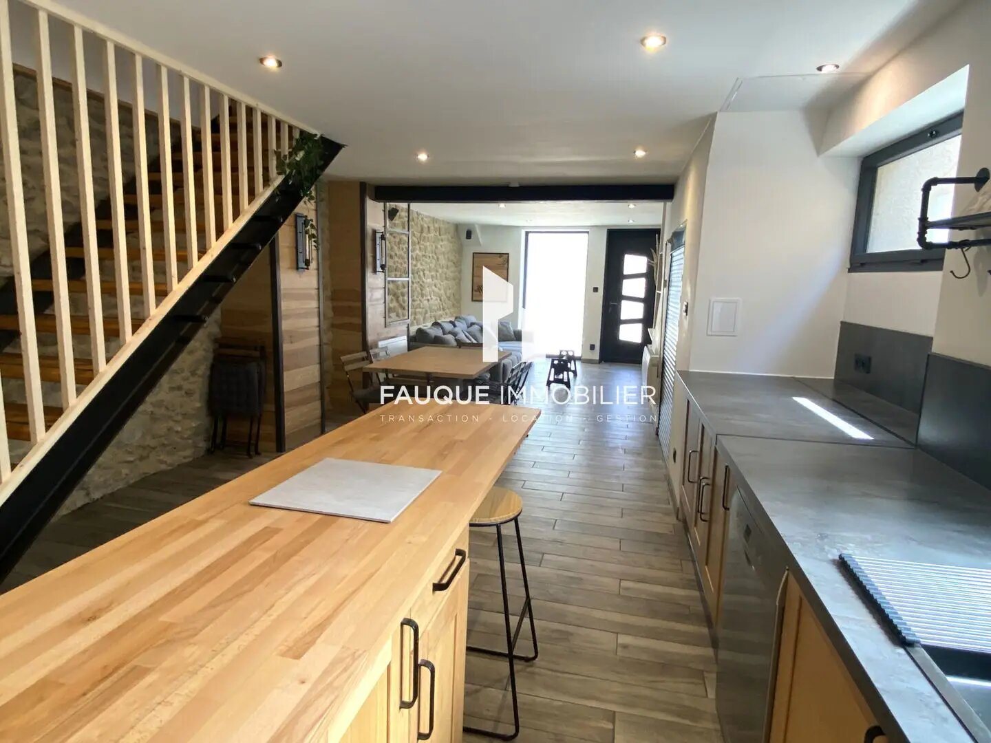 Maison à louer, 91m², Montmeyran