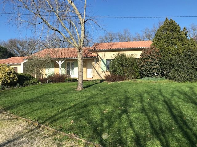 Maison à louer, 126m², Gontaud-de-Nogaret