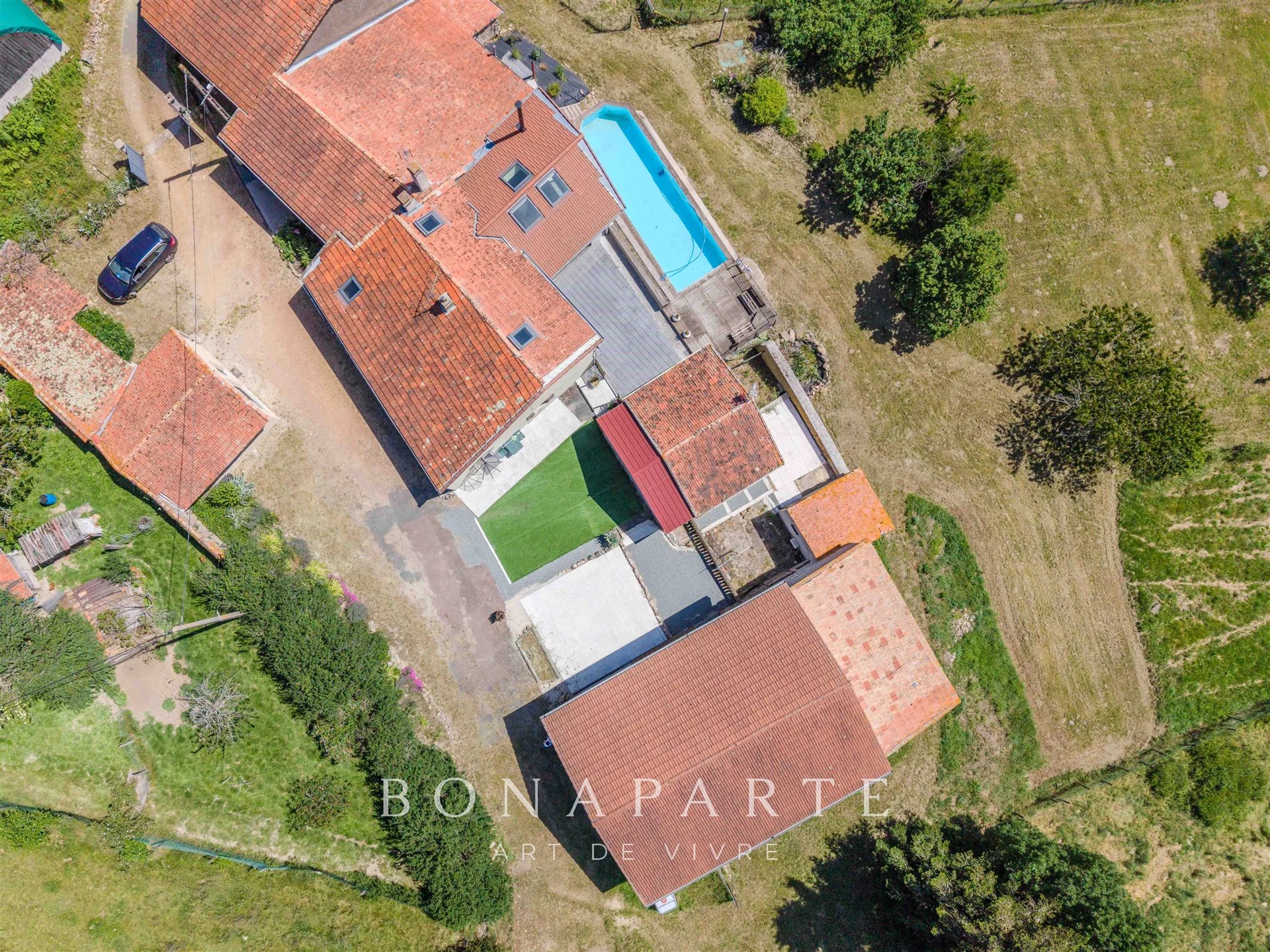 Maison à vendre, 203m², Saint-Priest-la-Roche