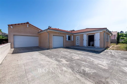 Maison 4 pièces 90 m² · à Pouilly-sous-Charlieu · 90 m² · 225 000 €