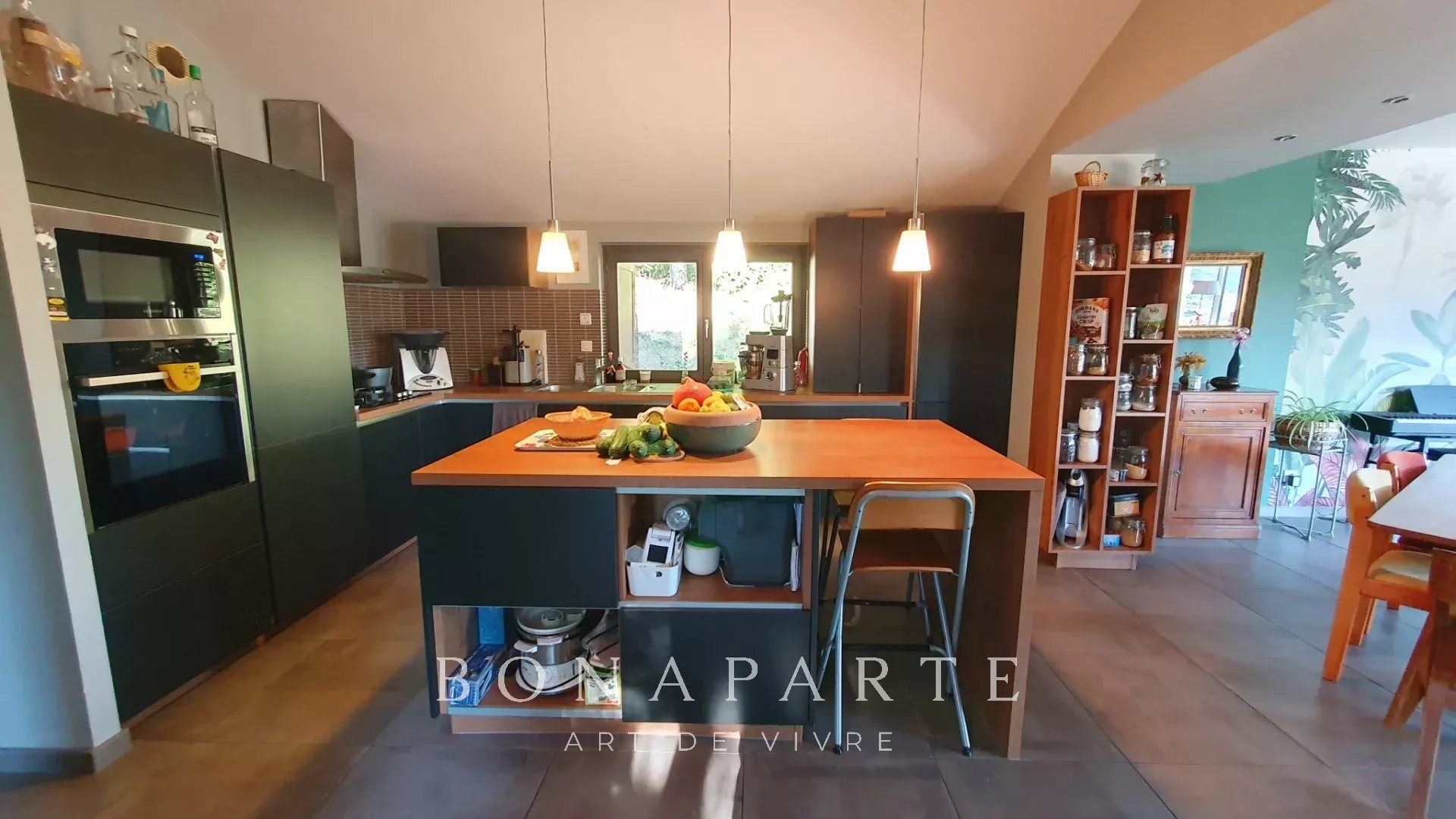 Maison à vendre, 500m², Roanne