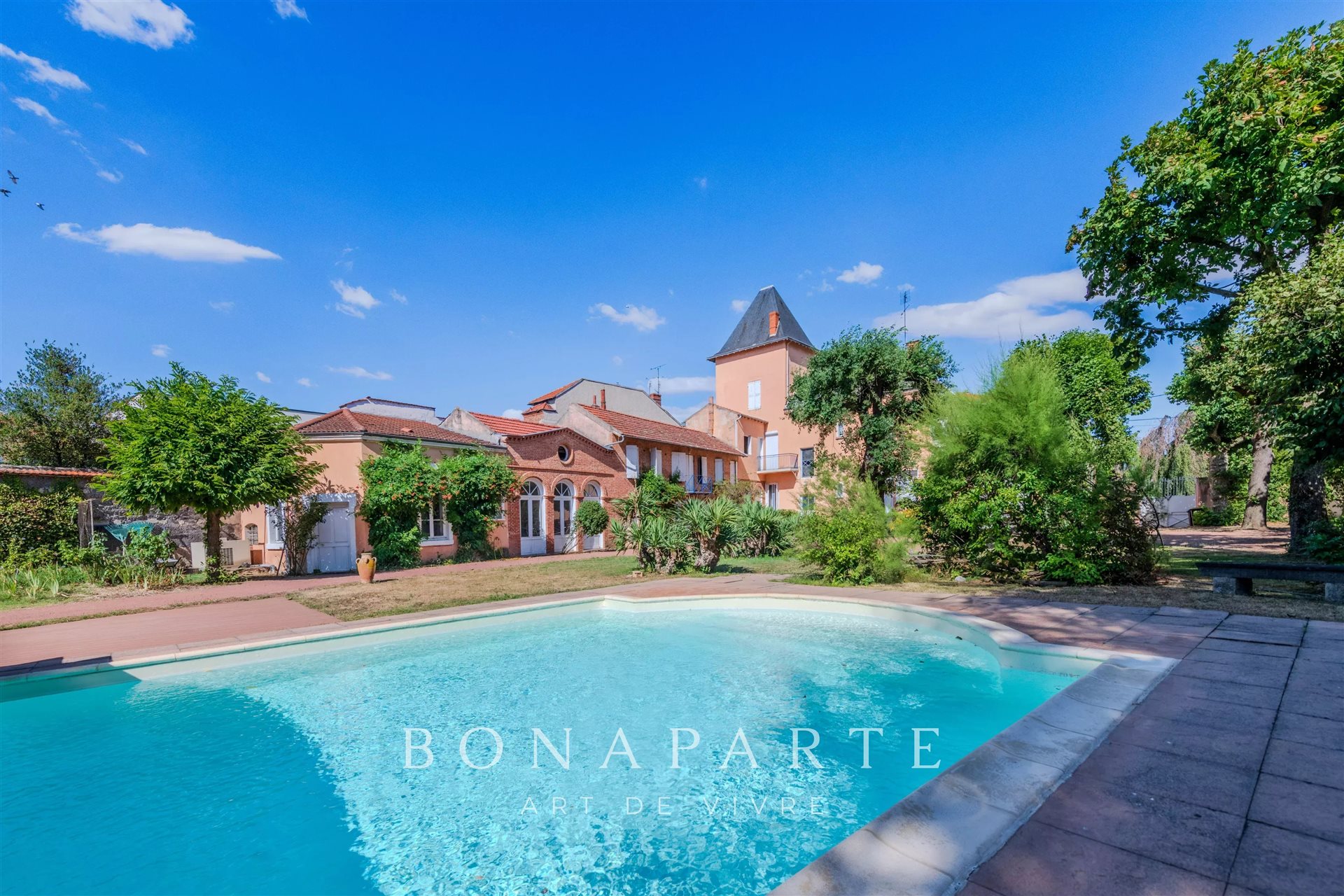 Maison à vendre, 395m², Roanne