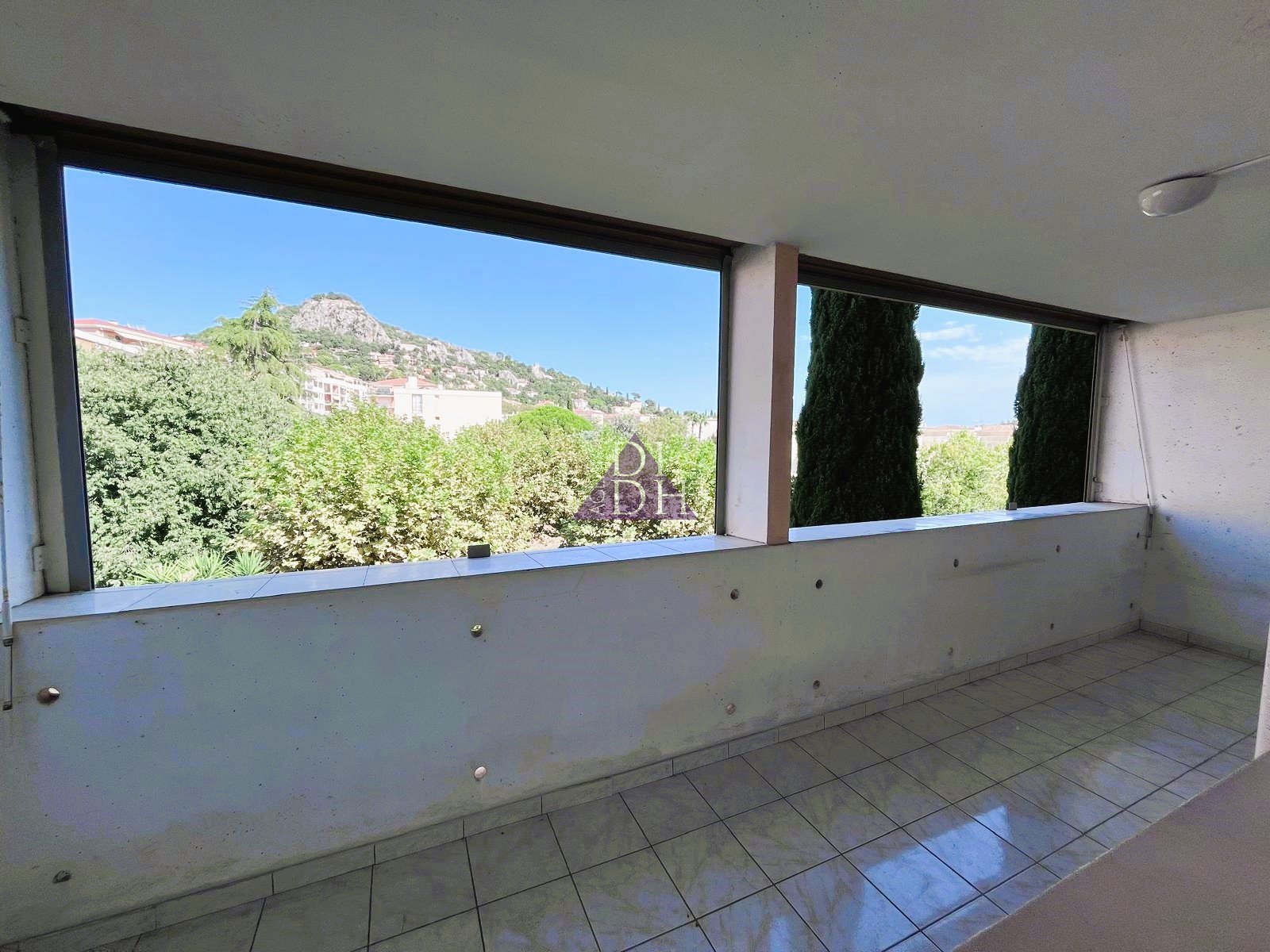 Appartement à vendre, 72m², Hyères