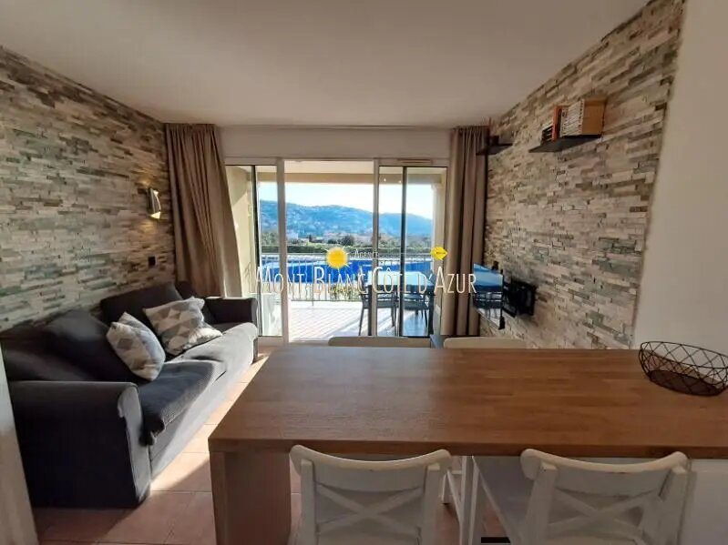 Appartement à louer, 31m², Roquebrune-sur-Argens