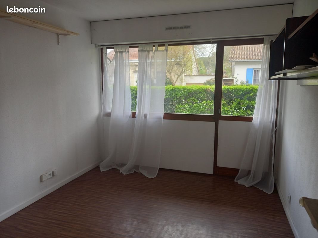 Appartement à louer, 16m², Talence
