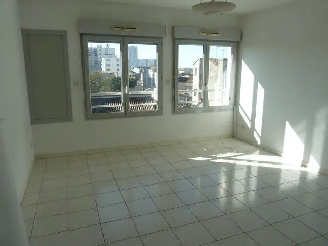 Appartement à louer, 26m², Bordeaux