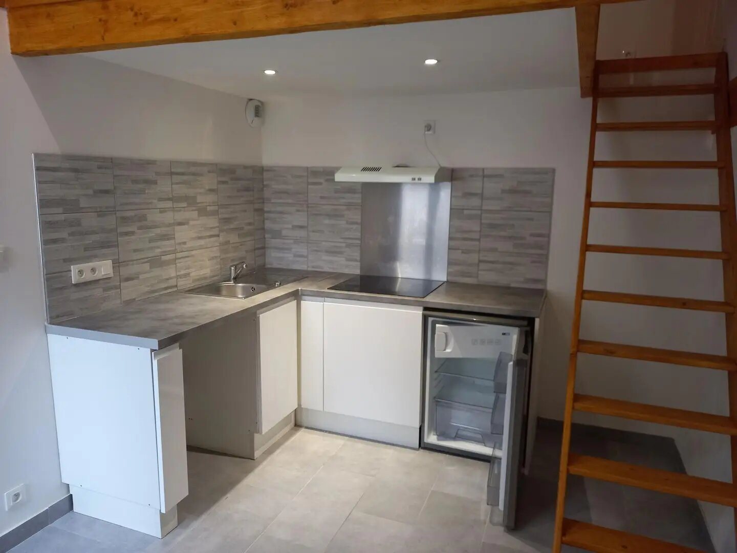Appartement à louer, 21m², Bordeaux