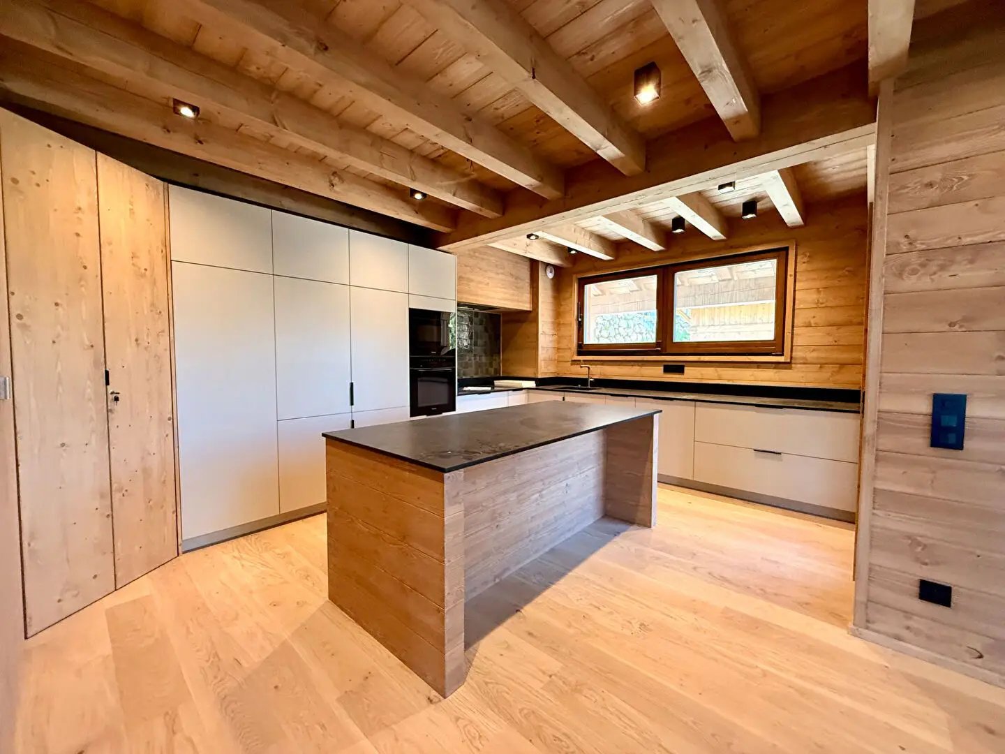 Maison à vendre, 310m², Crest-Voland (Les Saisies)