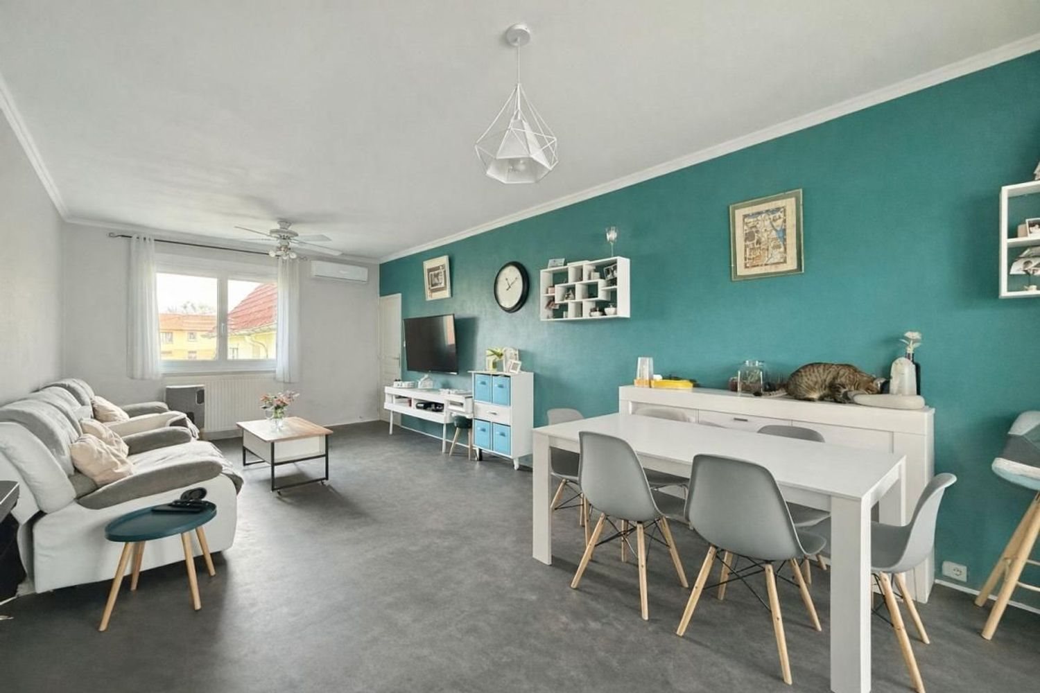 Maison à vendre, 152m², Izier