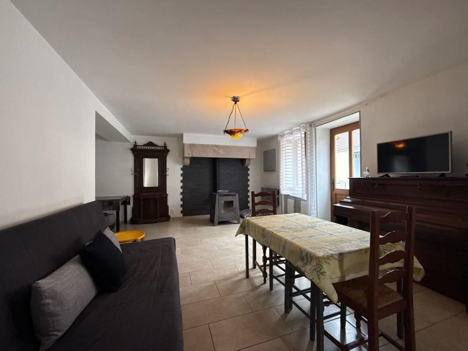 Maison à vendre, 177m², Pesmes