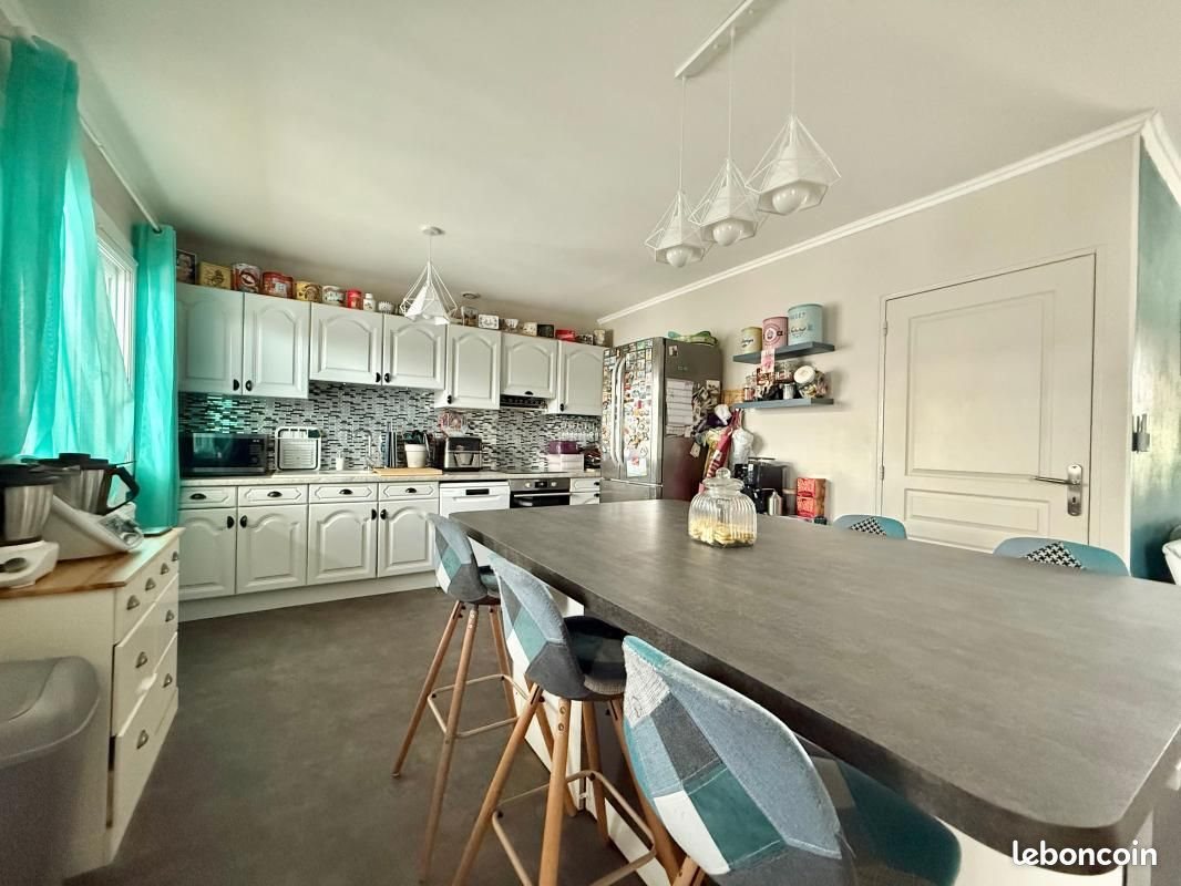 Maison à vendre, 152m², Izier