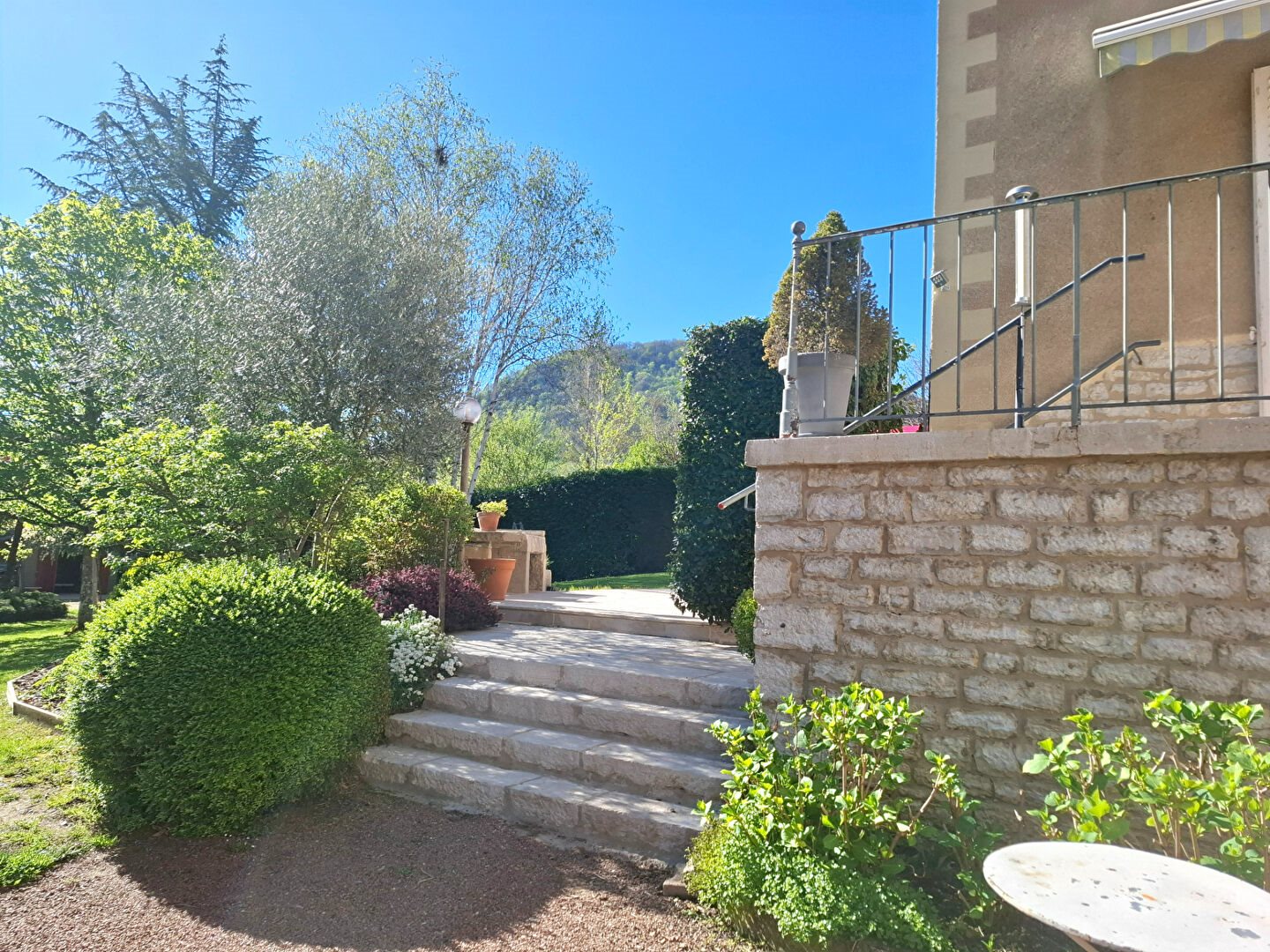 Maison à vendre, 375m², Arbois
