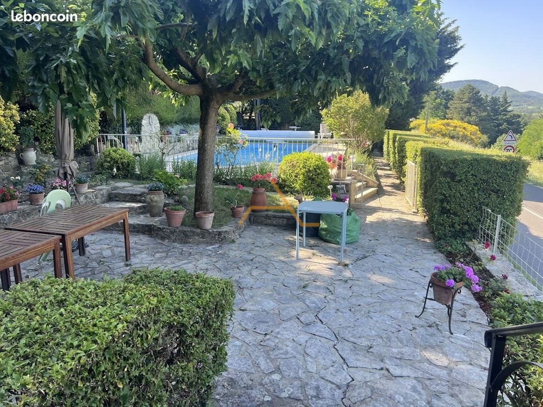 Maison à vendre, 120m², La Bégude-de-Mazenc