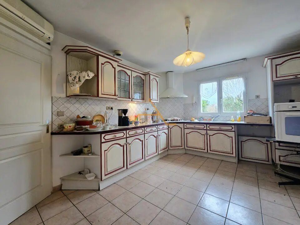 Maison à vendre, 165m², Montboucher-sur-Jabron