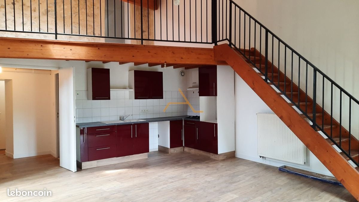 Appartement à louer, 120m², Les Tourrettes