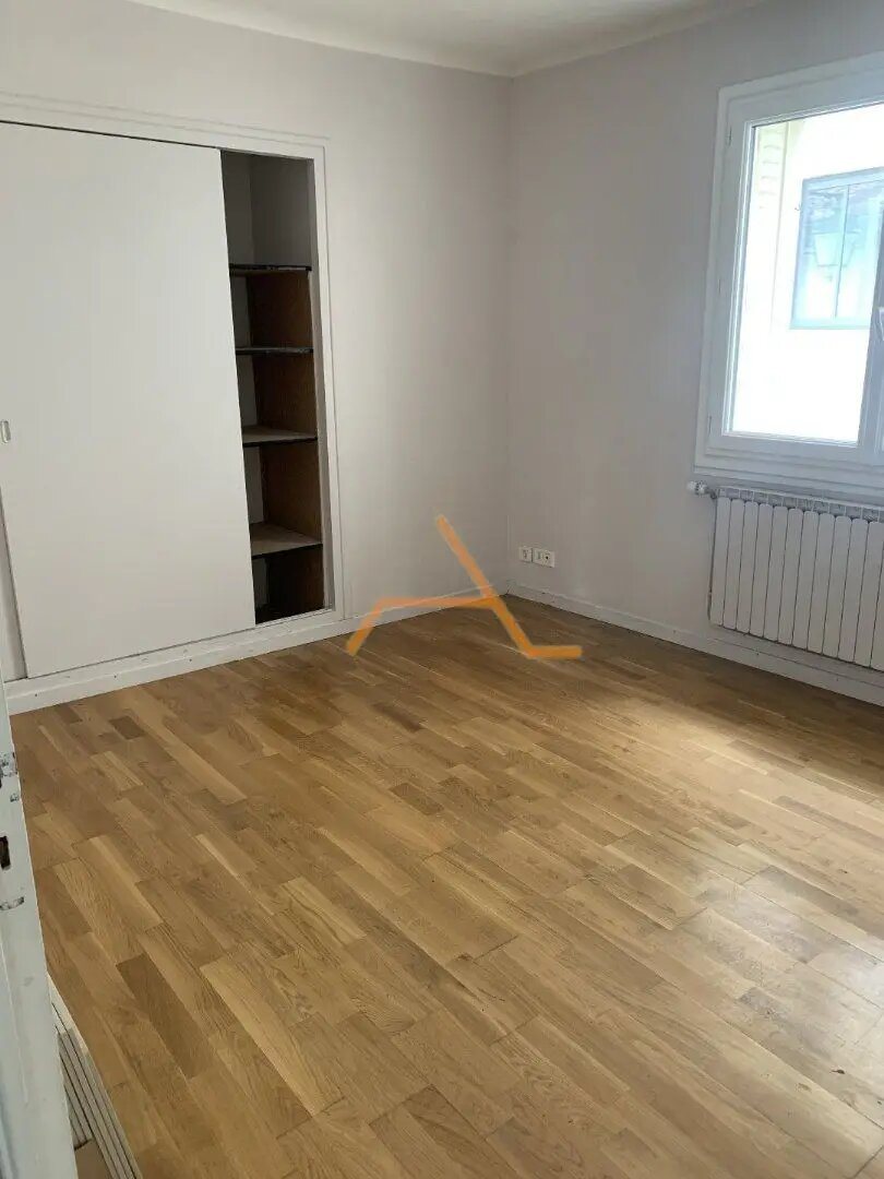 Appartement à louer, 45m², Dieulefit