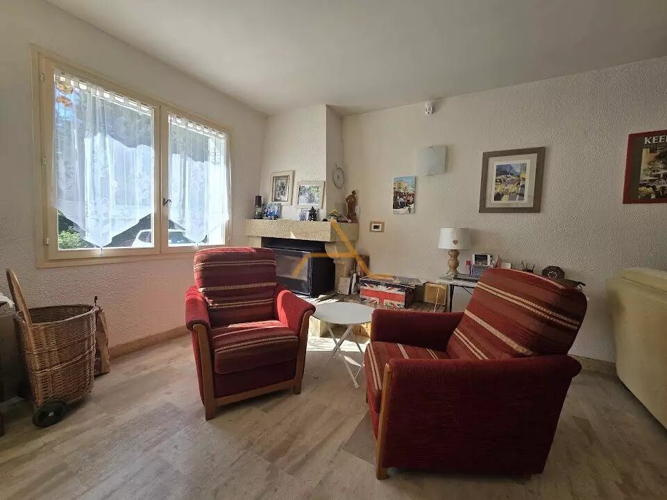 Maison à vendre, 160m², La Bégude-de-Mazenc