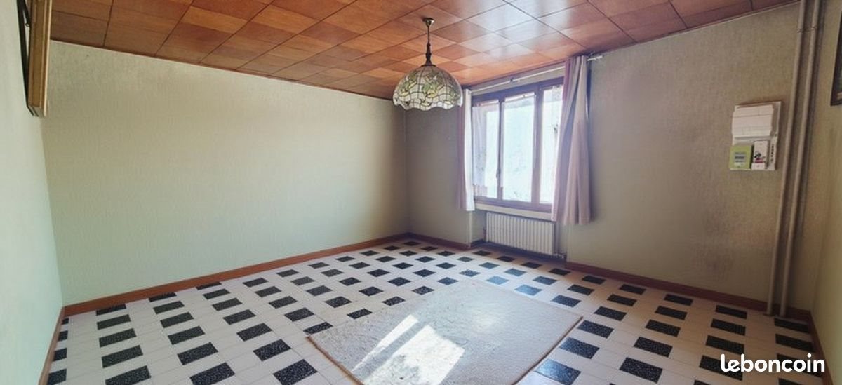Maison à vendre, 167m², Sauve