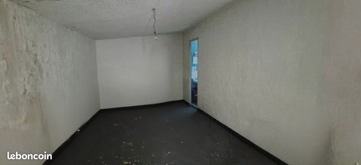 Maison à vendre, 167m², Sauve