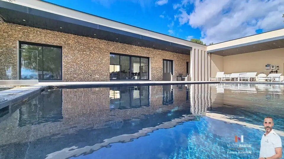 Maison à vendre, 190m², Nîmes
