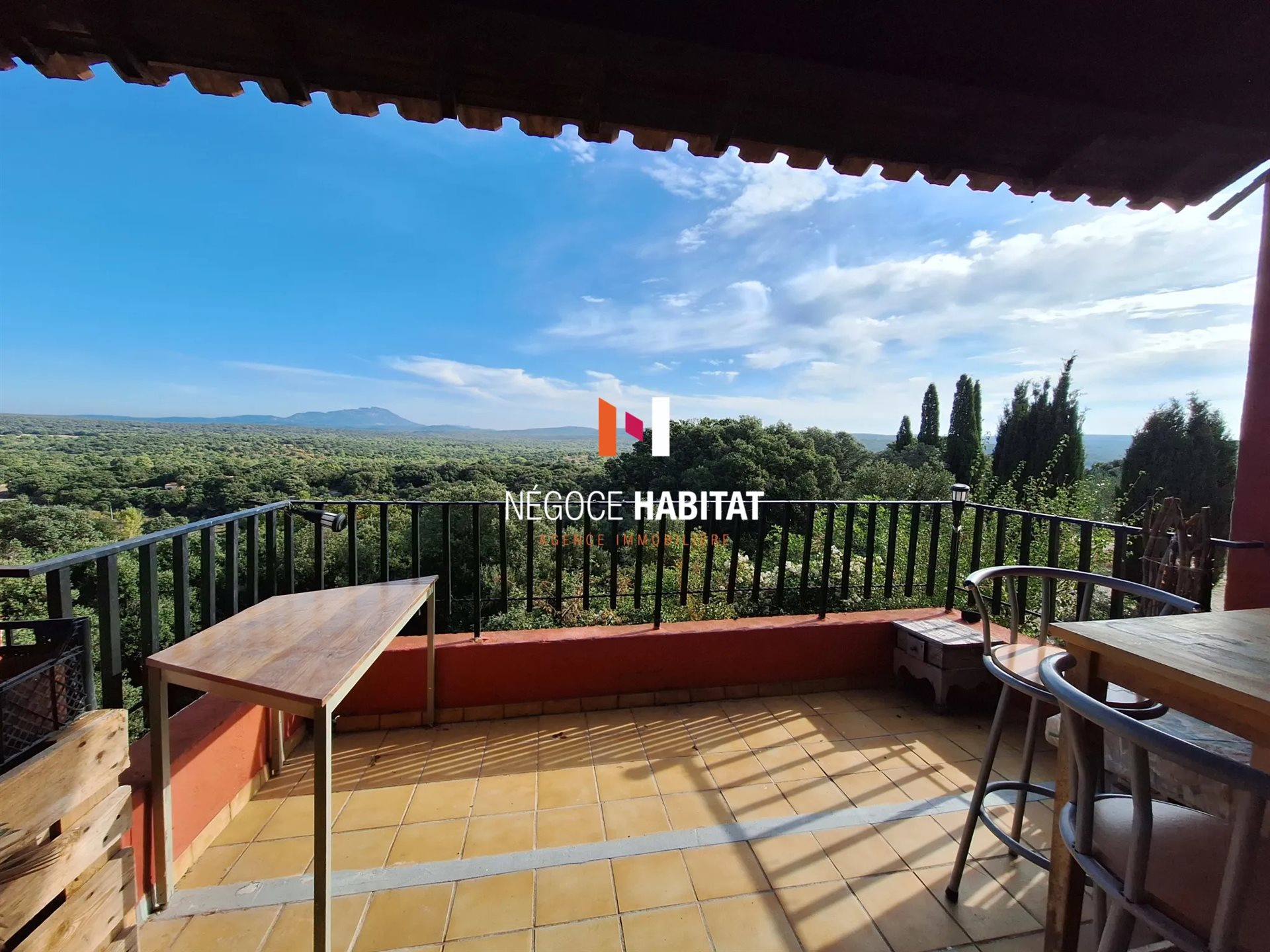 Appartement à louer, 33m², Argelliers