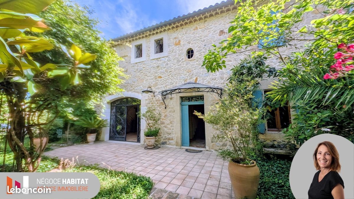 Maison à vendre, 270m², Saint-Geniès-de-Malgoirès