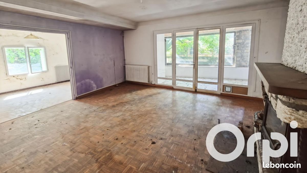 Maison à vendre, 115m², Saint-Julien-de-Peyrolas